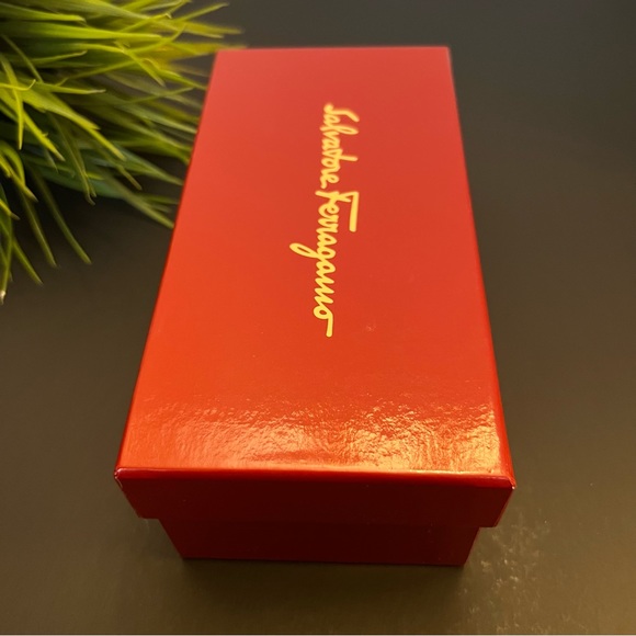 SALVATORE FERRAGAMO Sunglasses Box - Picture 4 of 7